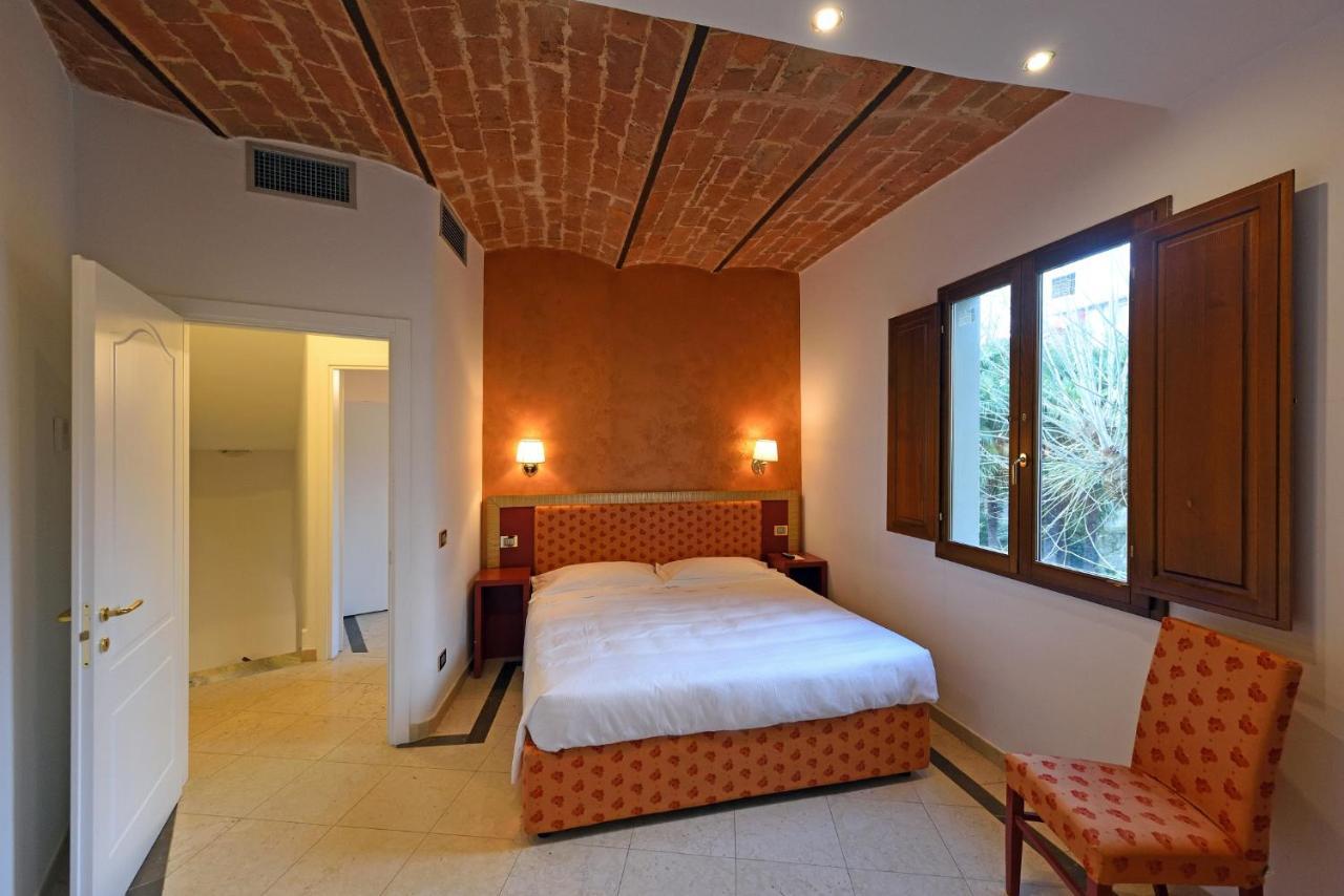 Pensión Relais La Corte Di Cloris 3*