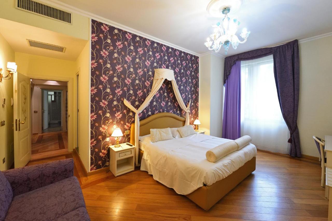 Relais La Corte Di Cloris Pensión 3*